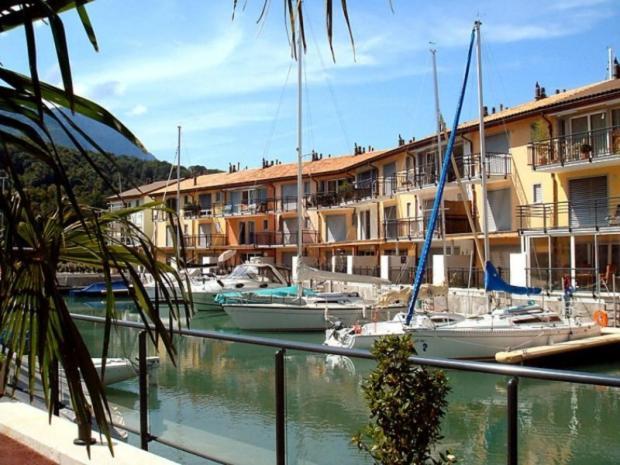 Superbe Appartement Dans La Marina Du Bouveret Port-Valais Esterno foto